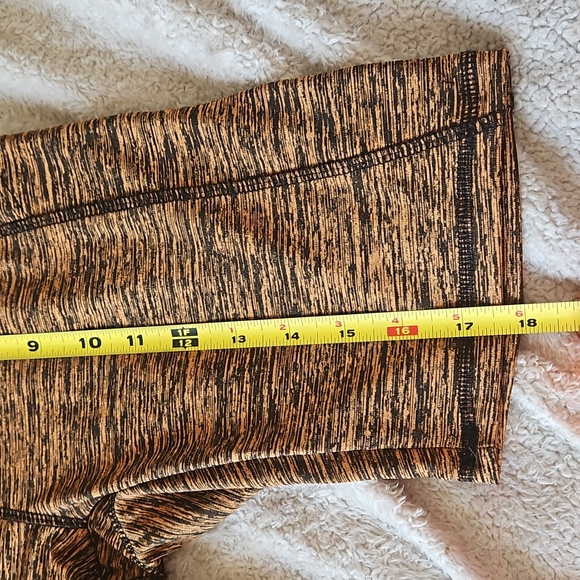 Codefit gold & black shorts medium - Picture 10 of 10